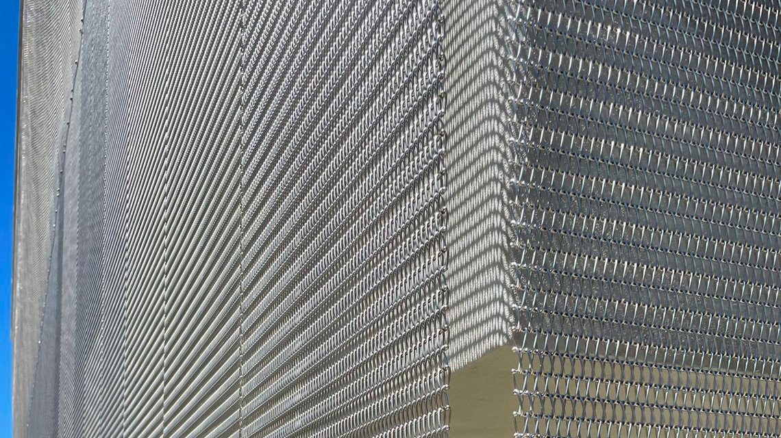 malha de arame de aço inoxidável na frente @maillemetaldesign - <p>malha de arame de aço inoxidável na frente @maillemetaldesign</p>