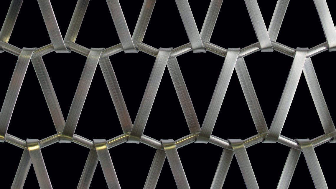 MAILLE METALLIQUE SPIRALEE INOX EIFFEL4050 www.maillemetaldesign.fr
